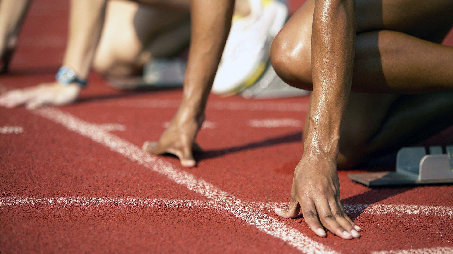 英超再现历史奇观！15轮战罢，第4至第12名分差竟不足5分